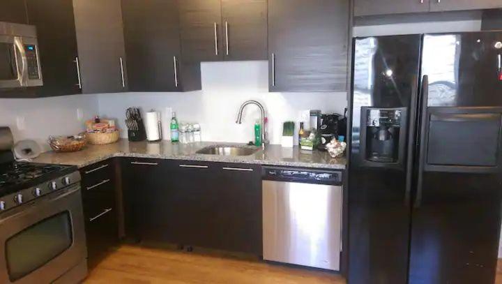 Renovated, 10 Min From The City Boston Zimmer foto